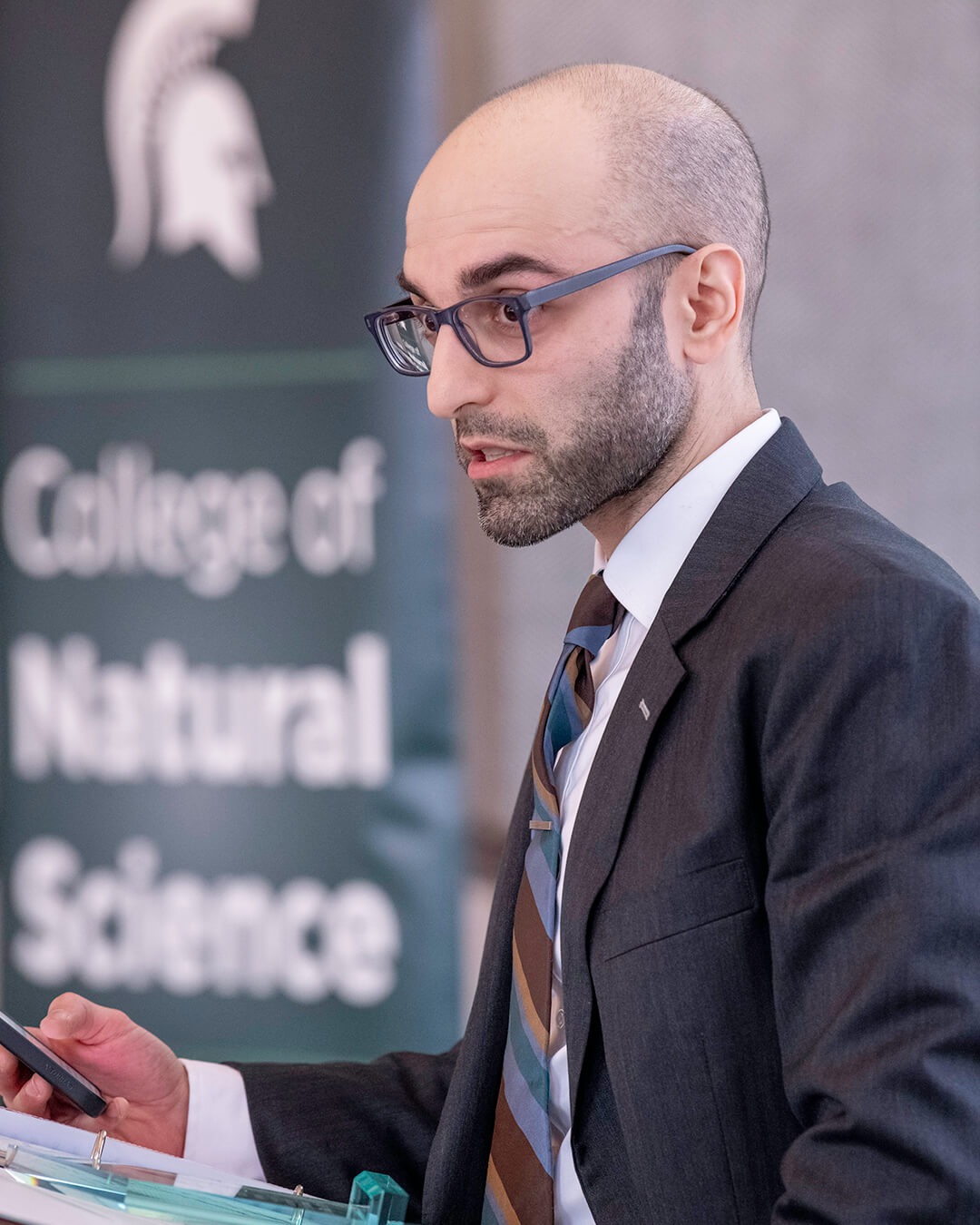 Mohammad Esfahanian speaks at the 2024 Alumni Awards.
