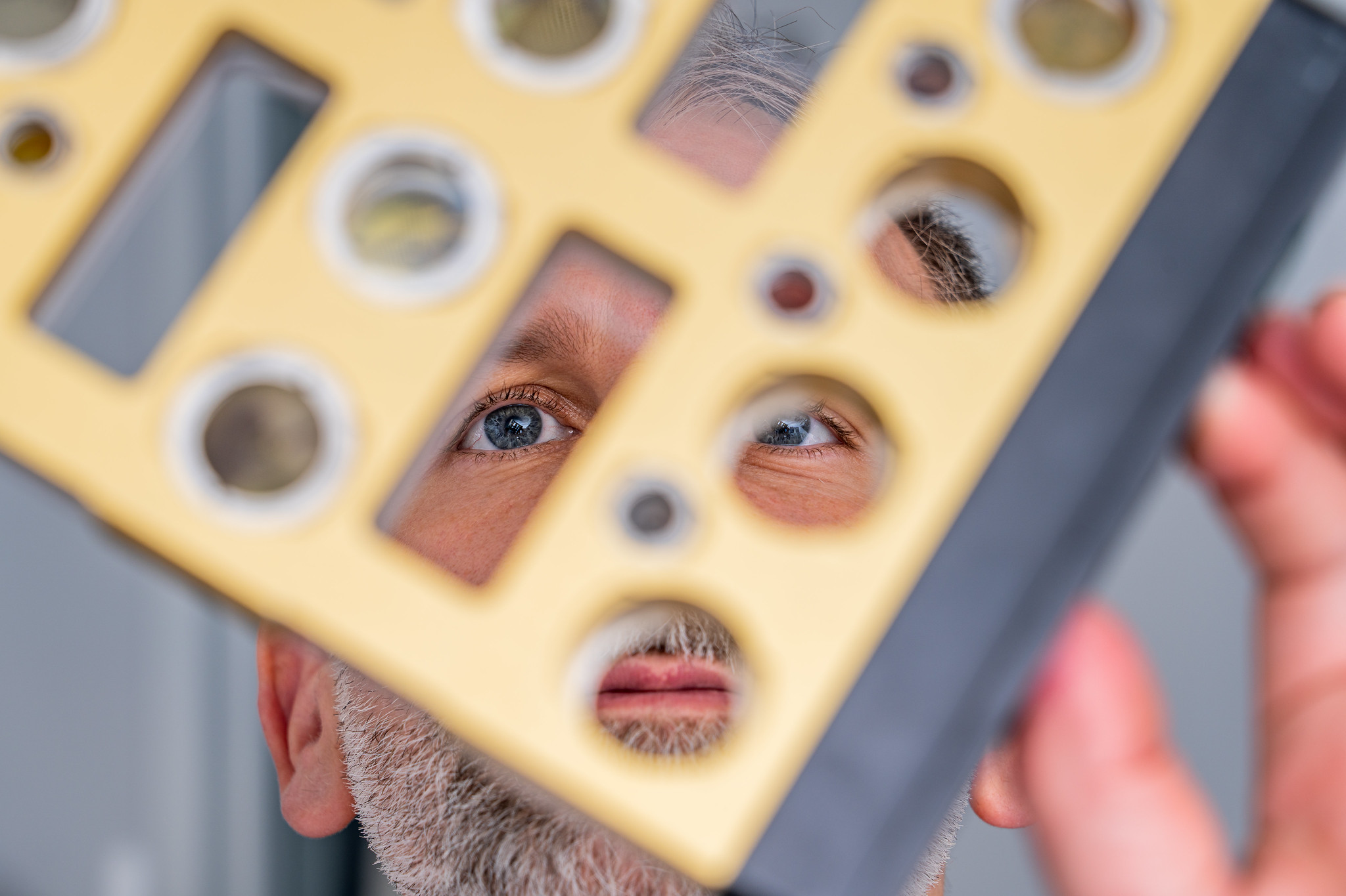 Tyrone Rooney looks at discs of melted rock to find clues to why continents break apart.