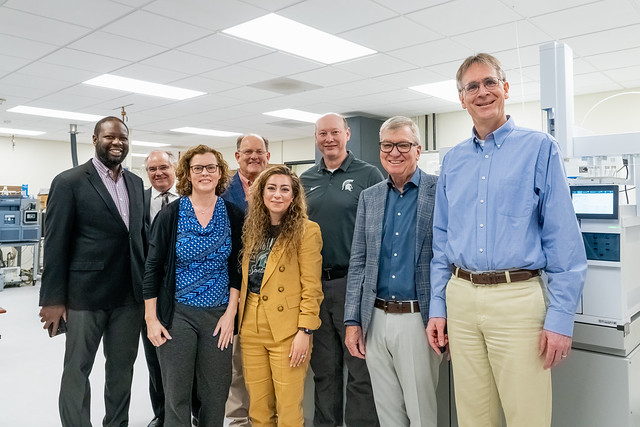 University leaders visit MSU's mass spec core.