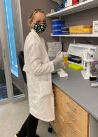 Image of Katie Powell in lab